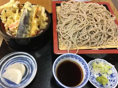 まんまや