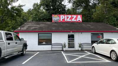 Gusto pizza