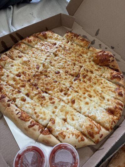 Gino's Pizza