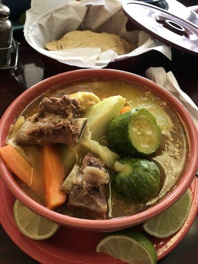 La Tienda Latina y Taqueria