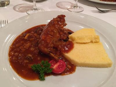 Schwarzer Adler