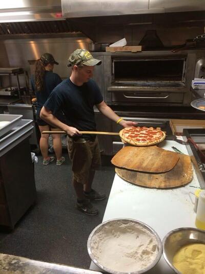 Jim & Nena's Pizzeria