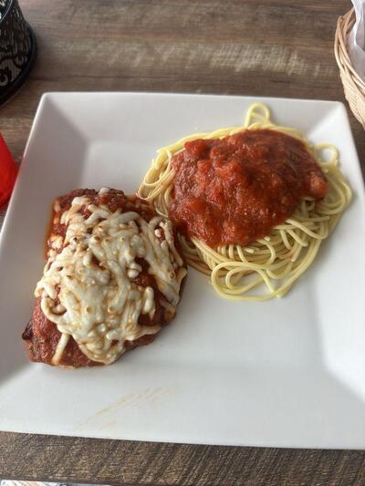 Regina's Italian Restaurant & Steakhouse