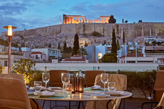 POINT A Restaurant & Bar (Acropolis Point)