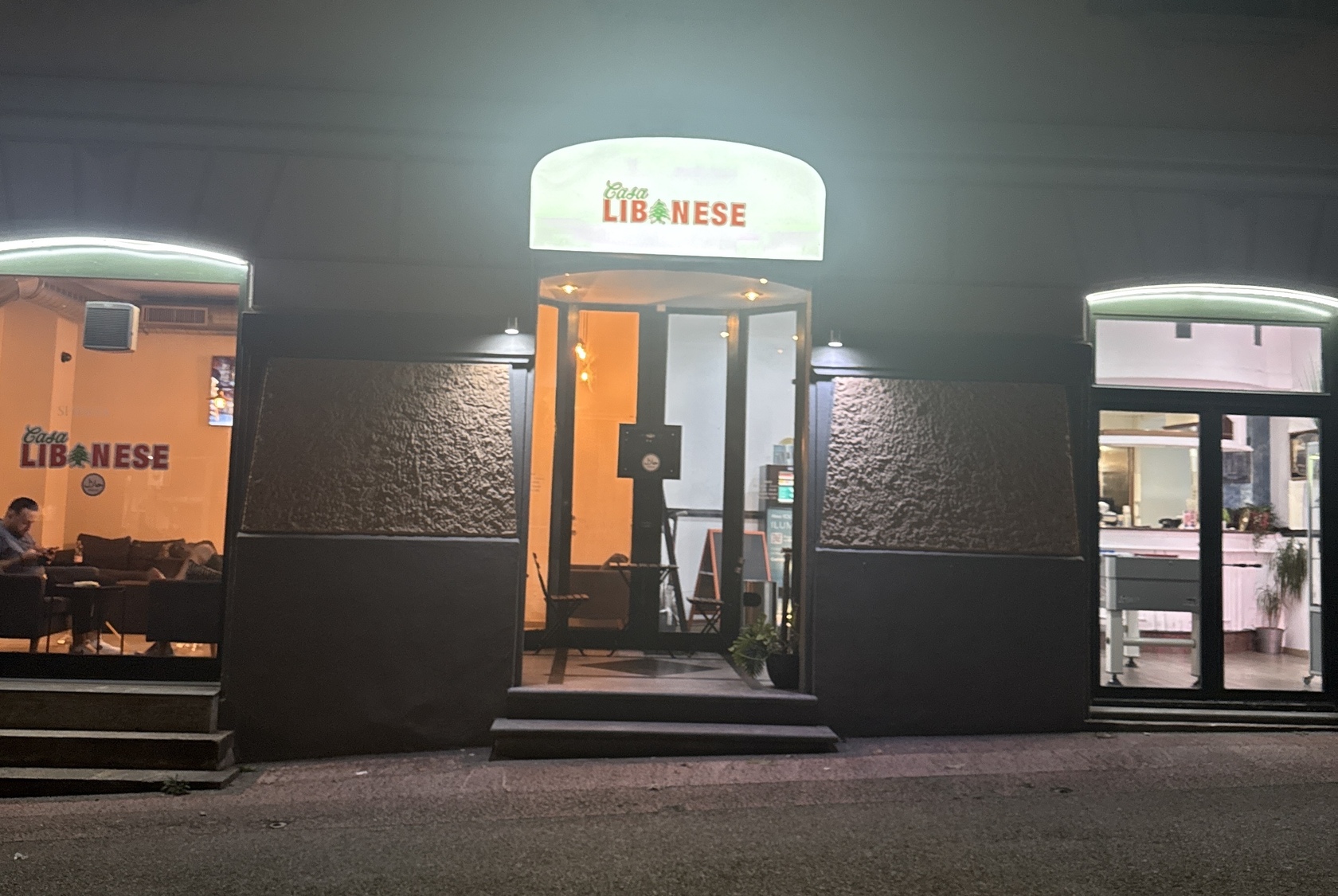 Casa Libanese Resto - Café مطعم البيت اللبناني