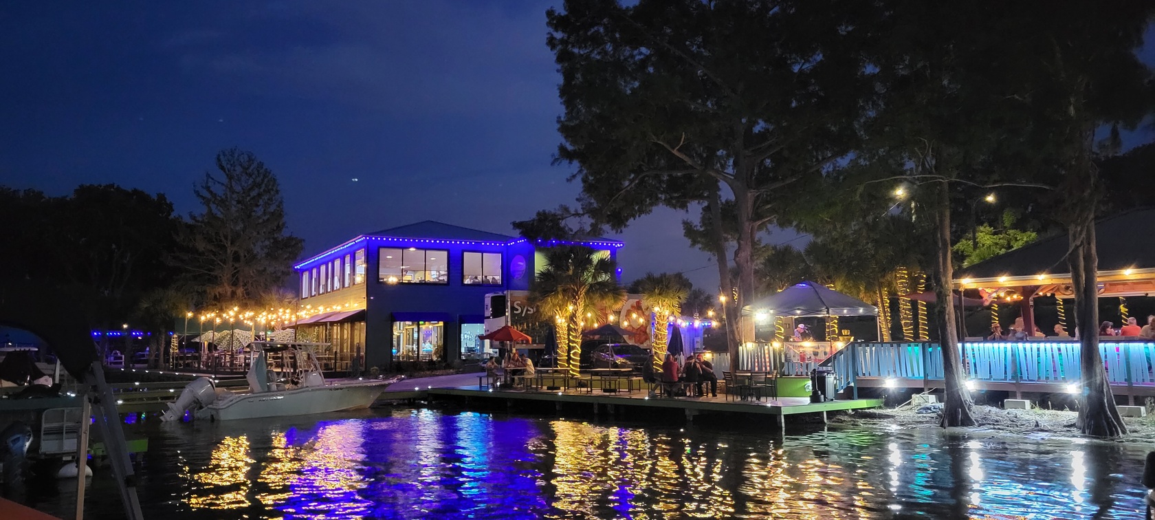 Lake Eustis Waterfront Grille