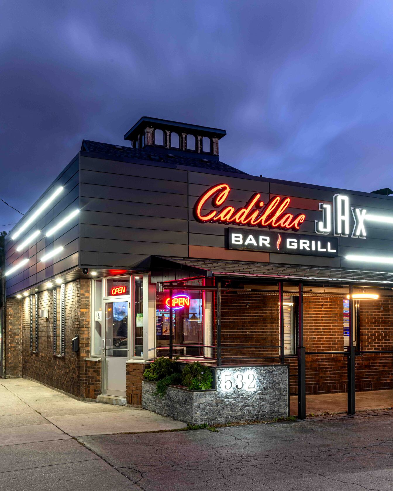 Cadillac Jax Bar & Grill