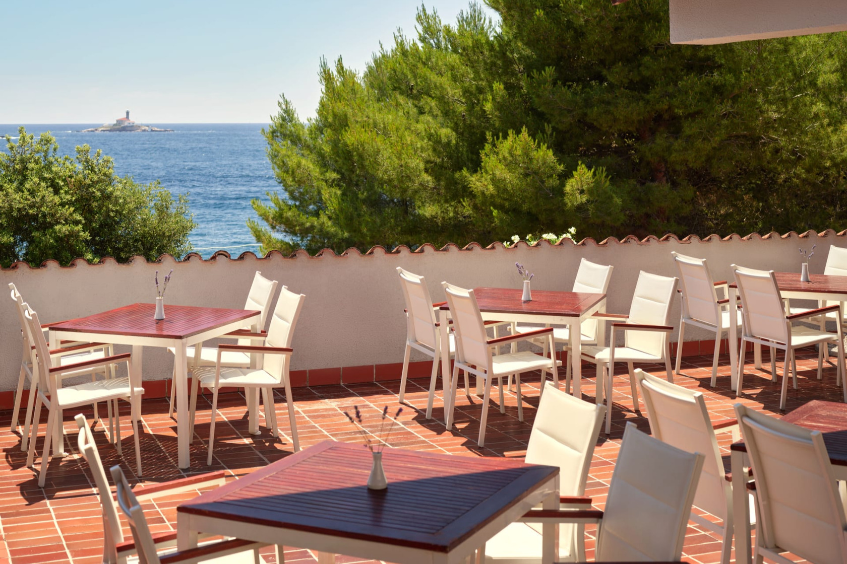 Lavanda Grill Terrace