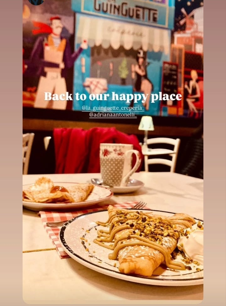 French restaurant et crêperie La Guinguette