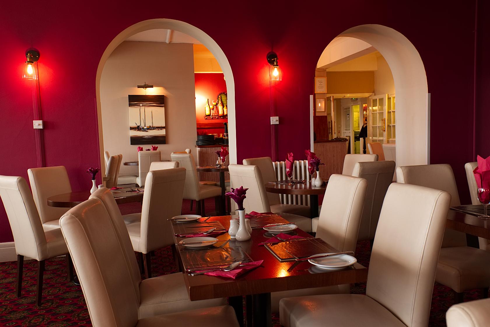 Devoncourt Resort & Apartments