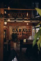 Garage Bar&Grill