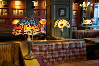 Gusi в Академе