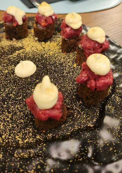 Vers Food Experience - il 1° Sushi di Carne in Campania