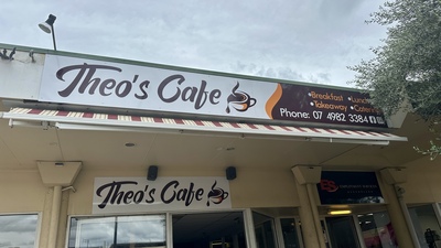 Theo's Café & Restaurant