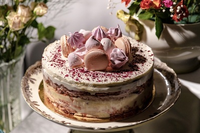 photo de Barbarestan