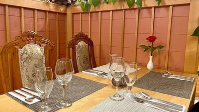 New Pa Pa Thai Restaurant