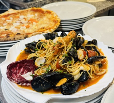 Restaurant Pizzeria Jolly latsch foto