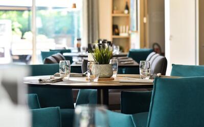 M7 RESTAURANT