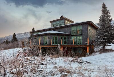 The Lodge at Black Rapids