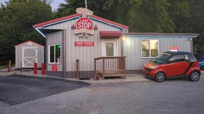 Last Stop Pizza Shop