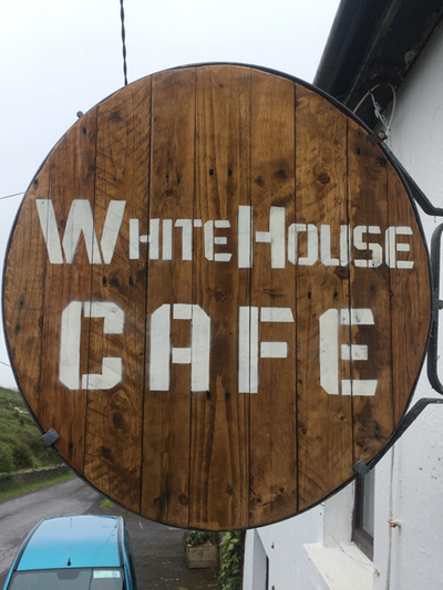 The White House Café