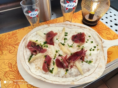 Bistro Petite Tini -Durchgehend Warme Küche - Laboe