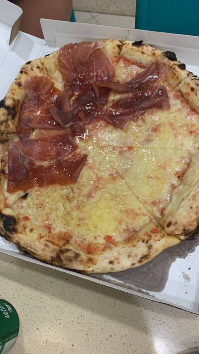 Villa Napoli - Pizzaria foto