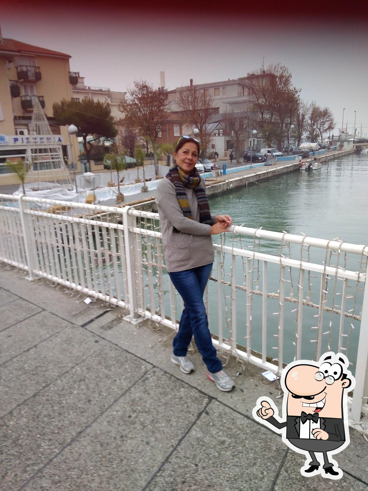 Фото с Google