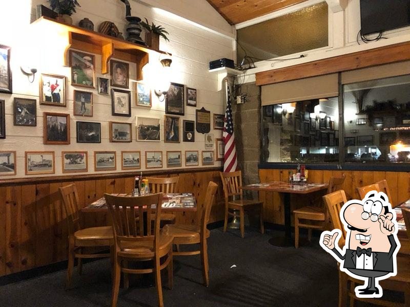 Фото с Foursquare