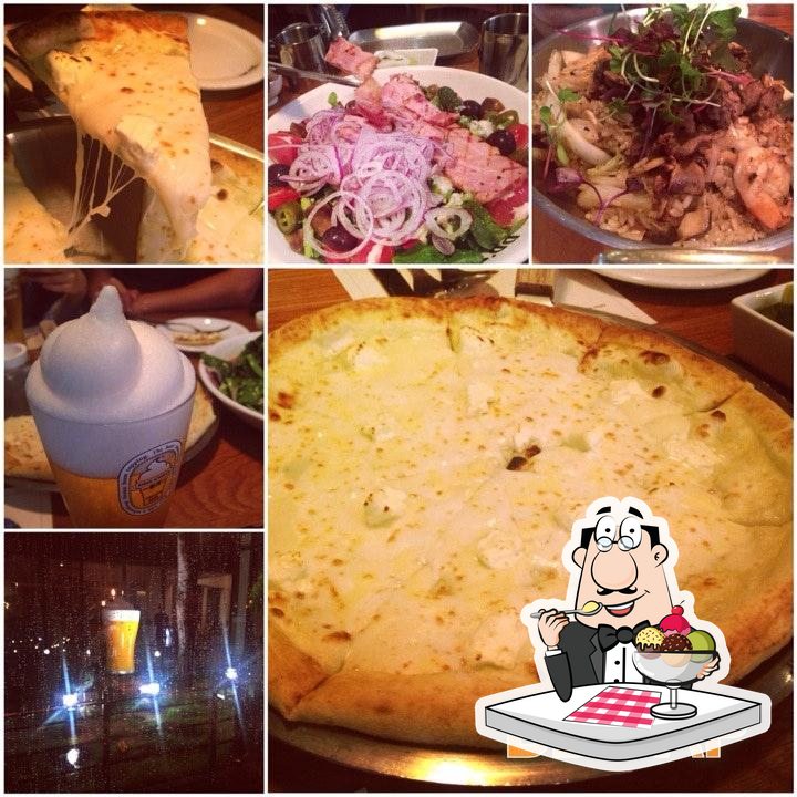 Фото с Foursquare