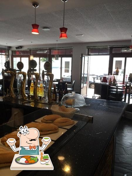 Фото с Foursquare