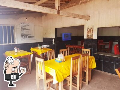 Veja imagens do interior do Trindade Restaurante