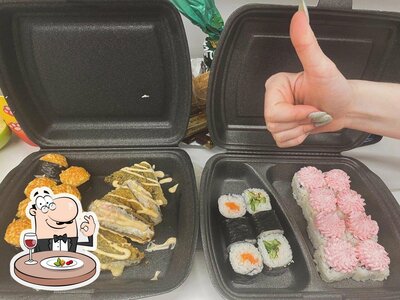 Еда в "СушиSell"