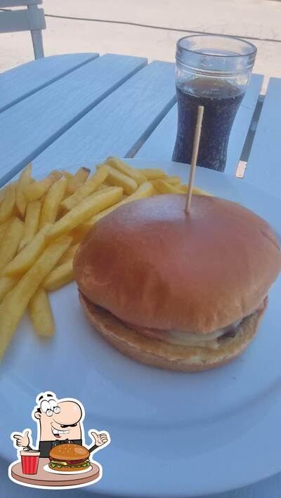 Peça um hambúrguer no NA CALÇADA FOOD AND BEER