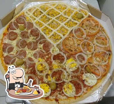 Consiga pizza no Pizzaria Mania de Comer
