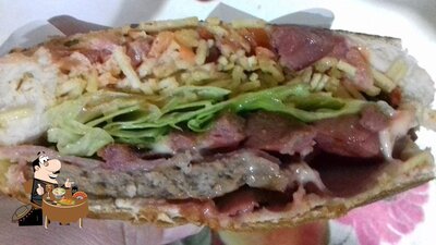 Comida em Nice Lanches