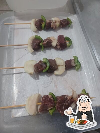 Comida em Espetinho do tio Arildo