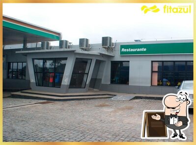 o exterior é uma característica importante do Restaurante Fitazul