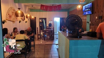 O interior do Shammah Sushi