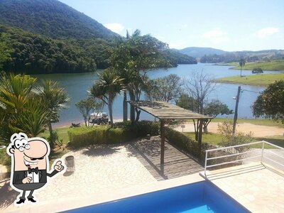 Veja a parte externa do Restaurante Do Adriano