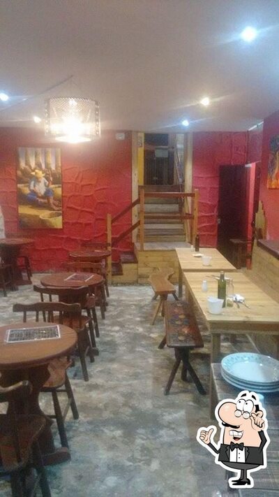 Veja imagens do interior do Pizzaria borges