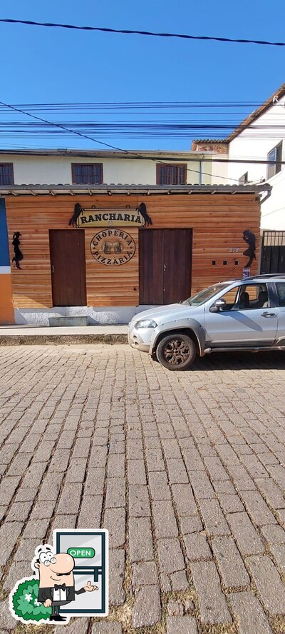 O exterior do Rancharia Pizzaria e Choperia