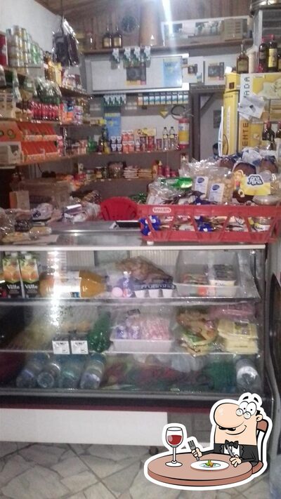 Comida em Bar e mercearia Chicão
