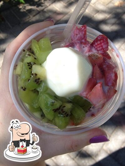 Frutzen serve uma seleção de sobremesas