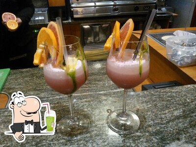 Zenith Pizza serve un'ampia varietà di cose da bere