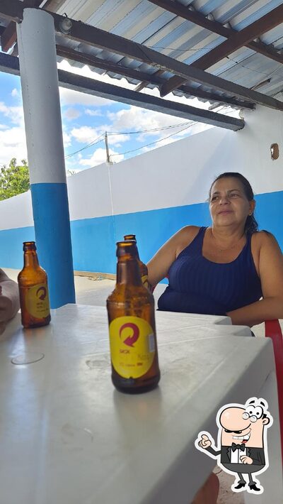 Veja imagens do interior do Bar e Restaurante DORMIDA