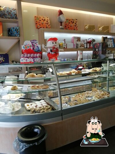 Cibo al Bar Caffetteria Roma