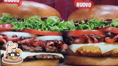 Burger king Piazza Meucci offre un'ampia selezione di opzioni per gli amanti dell'hamburger