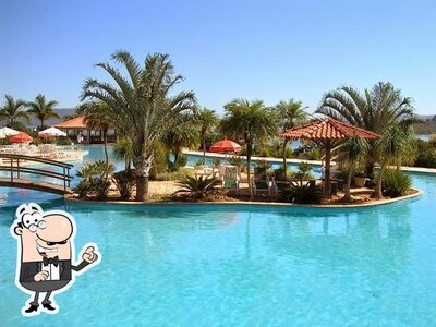 Você pode espairecer no na área externa do Obbá Coema Village Hotel