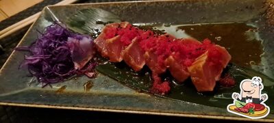 Prenez des plats à base de viande sur le menu